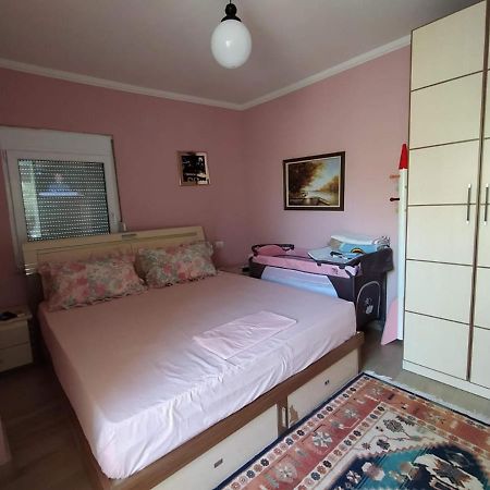 Mia'S Sea View Apartment Golem  Bagian luar foto