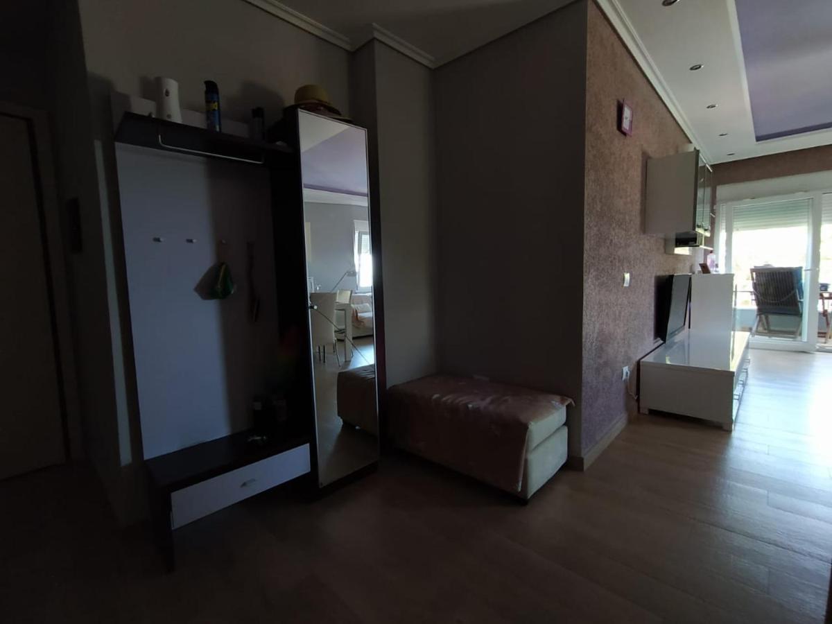 Mia'S Sea View Apartment Golem  Bagian luar foto