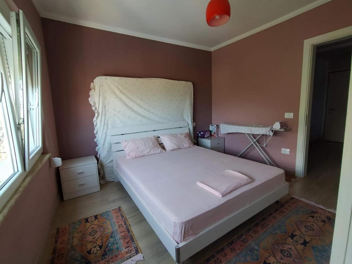 Mia'S Sea View Apartment Golem  Bagian luar foto