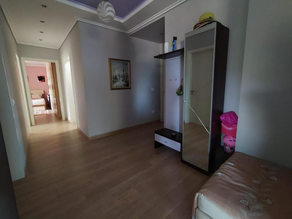 Mia'S Sea View Apartment Golem  Bagian luar foto