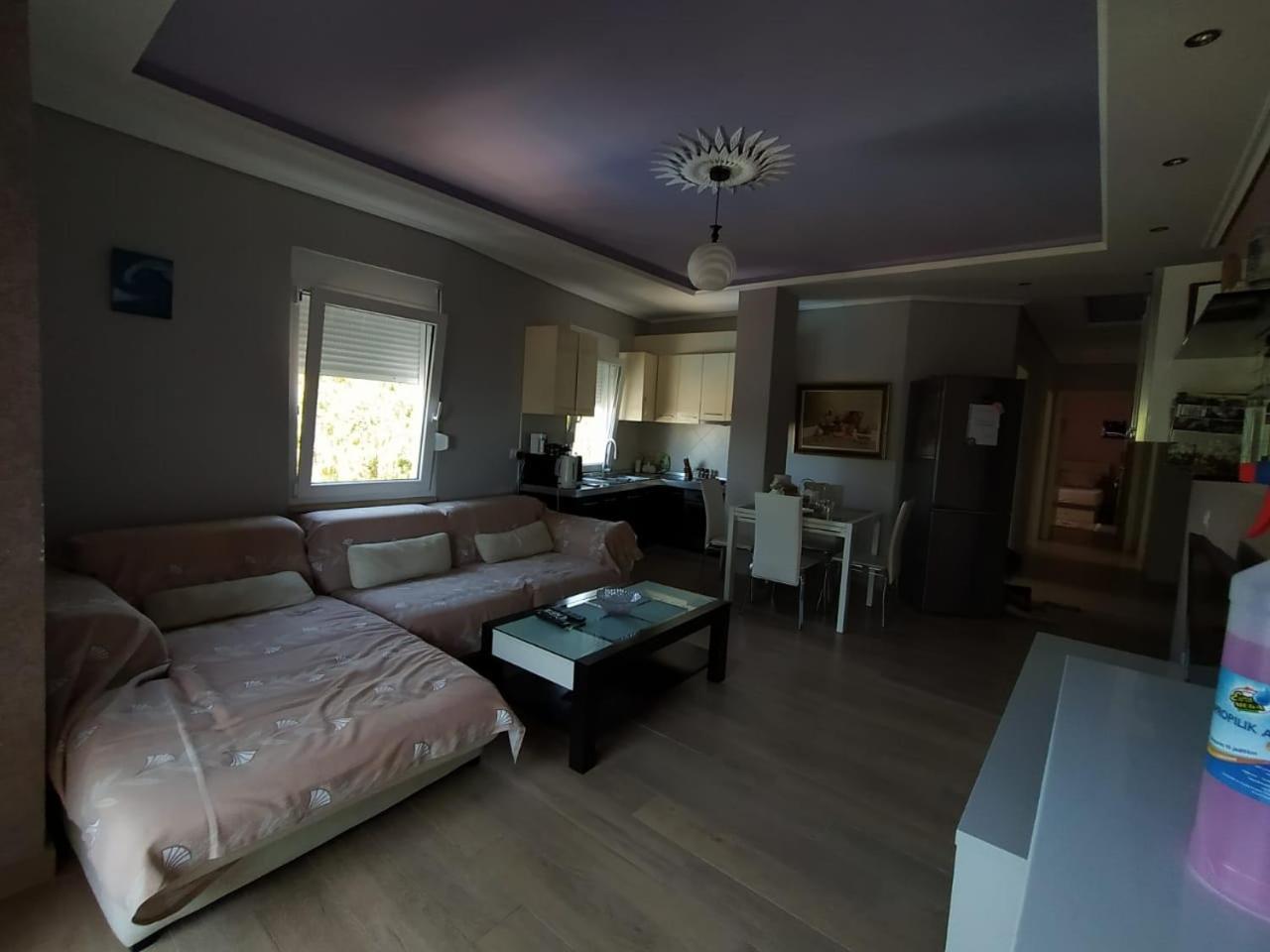 Mia'S Sea View Apartment Golem  Ruang foto